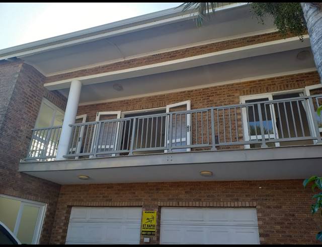 6 BEDROOM HOUSE FOR SALE IN ATHLONE PARK